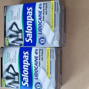 2 Salonpas Plus 4% Lidocaine Plus Maximum Strength Gel Patch. New